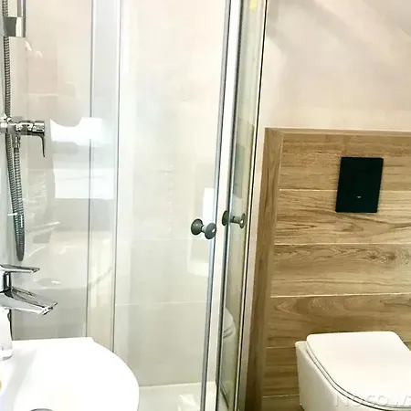Wynajem Pokoi -kaperska 46 Homestay szállás *